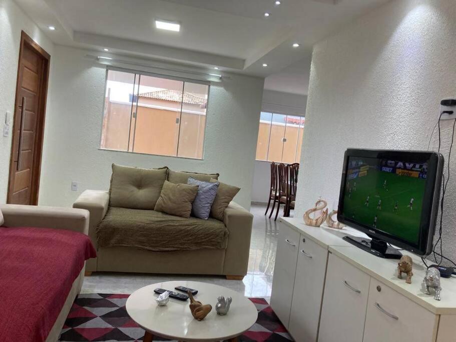 Casa Com Piscina, Grande E Espacosa No Condominio Dos Passaros Cabo Frio Exterior foto