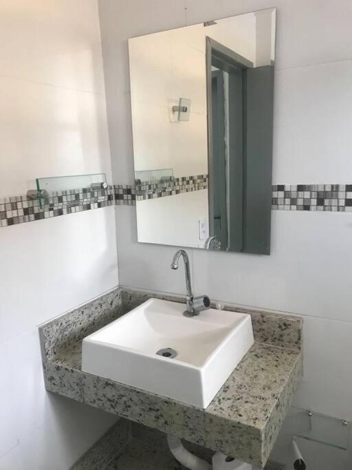Casa Com Piscina, Grande E Espacosa No Condominio Dos Passaros Cabo Frio Exterior foto