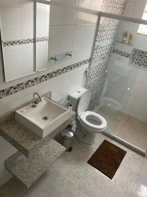 Casa Com Piscina, Grande E Espacosa No Condominio Dos Passaros Cabo Frio Exterior foto